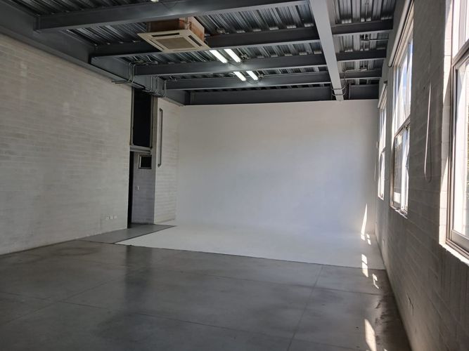 Oficina en arriendo en Cristo Rey, Medellín, 71 m² · foto 2 de 8