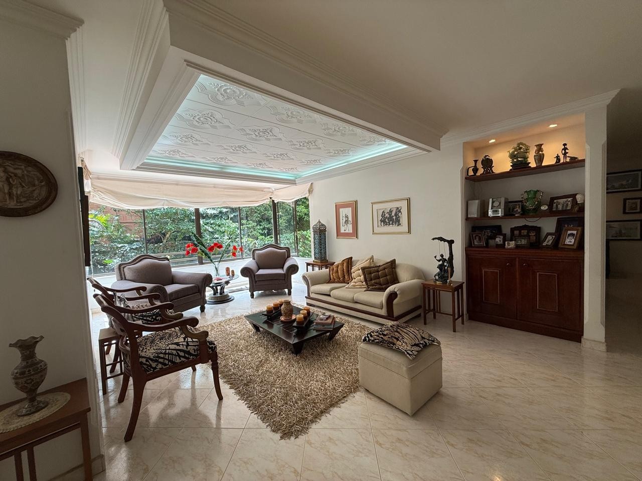Apartamento en venta en El Poblado, Medellín · foto 4 de 24