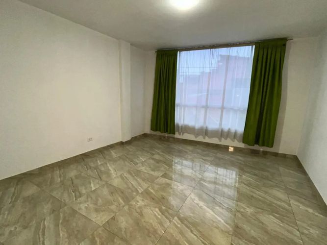 Casa en venta en Escocia, Bogotá · foto 10 de 19