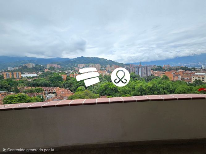 Apartamento de 5 alcobas en venta en Zona Centro, Envigado, 290 m² · foto 2 de 24