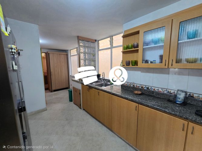 Apartamento de 5 alcobas en venta en Zona Centro, Envigado, 290 m² · foto 5 de 24