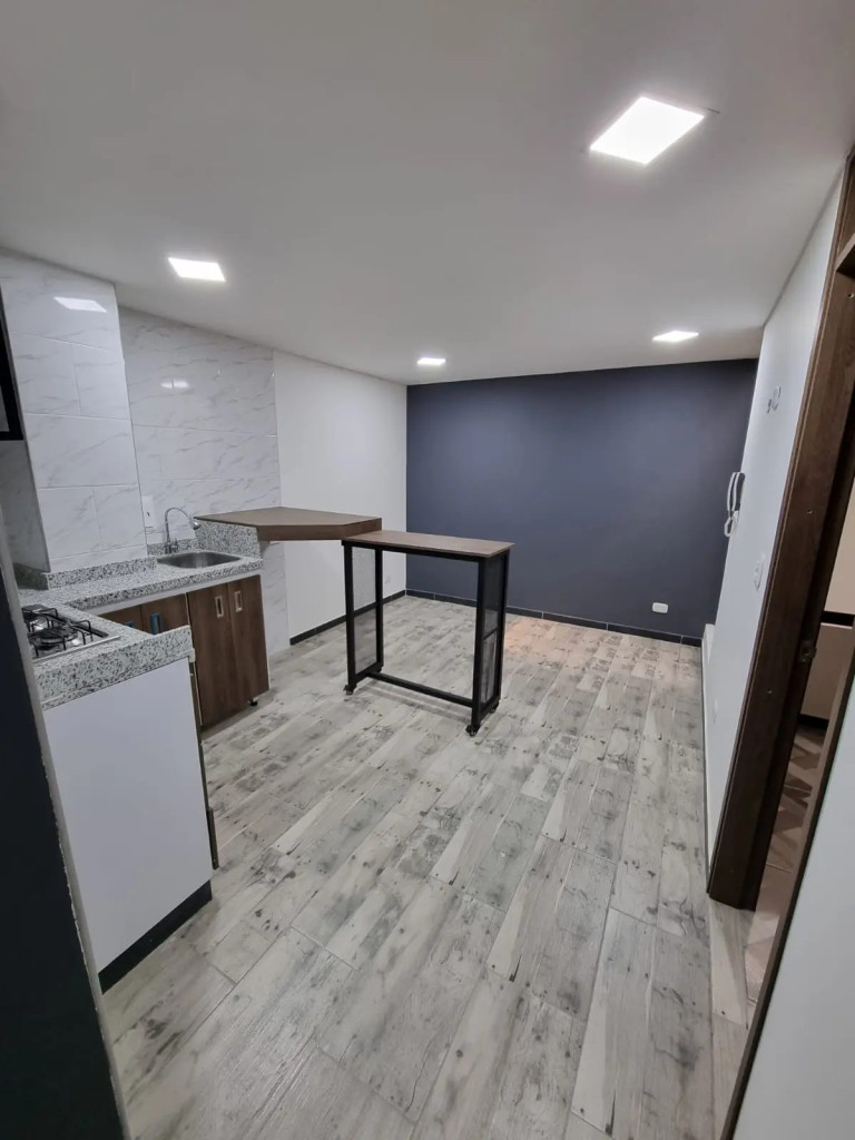 Casa en venta en Madelena, Bogotá · foto 9 de 24
