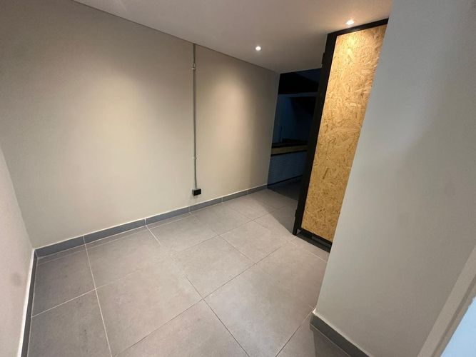 Local en arriendo en Las Lomas, Medellín, 374 m² · foto 13 de 19