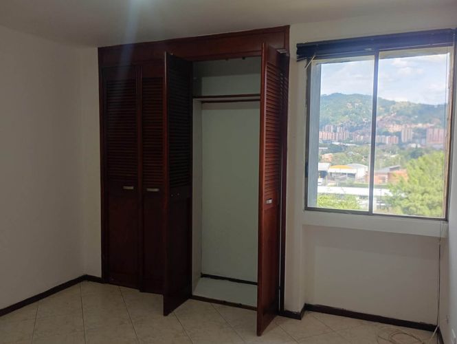 Apartamento de 3 alcobas en arriendo en Otraparte, Envigado, 90 m² · foto 13 de 17