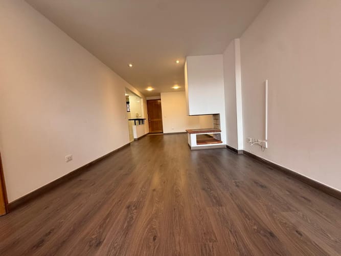 Apartamento de 1 alcoba en venta en Bella Suiza, Bogotá, 54 m² · foto 2 de 24