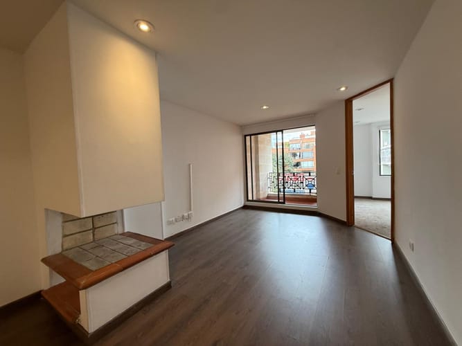 Apartamento de 1 alcoba en venta en Bella Suiza, Bogotá, 54 m² · foto 8 de 24