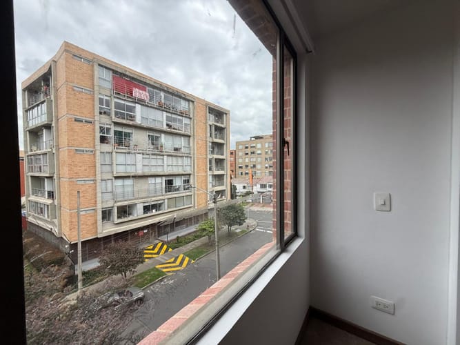 Apartamento de 1 alcoba en venta en Bella Suiza, Bogotá, 54 m² · foto 15 de 24