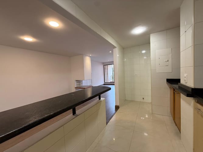 Apartamento de 1 alcoba en venta en Bella Suiza, Bogotá, 54 m² · foto 22 de 24