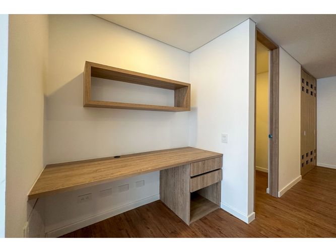 Apartamento en venta en Santa Barbara Central, Bogotá, 60 m² · foto 8 de 14