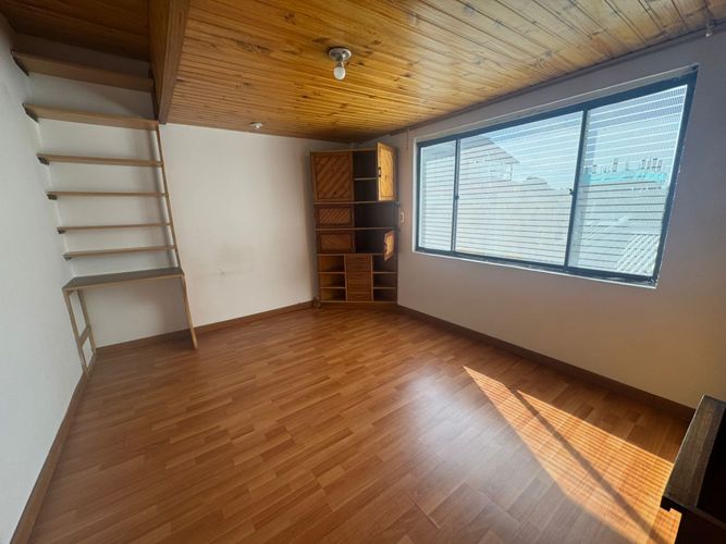 Apartamento en venta en Ciudad Berna, Bogotá · foto 5 de 18
