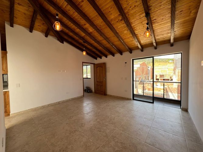 Casa de 3 alcobas en venta en El Carmen De Viboral, El Carmen de Viboral, 110 m² · foto 2 de 12