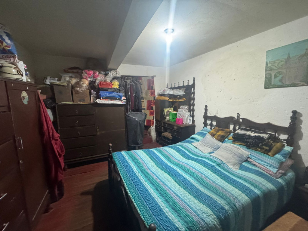 Casa en venta en Las Cruces, Bogotá · foto 2 de 16