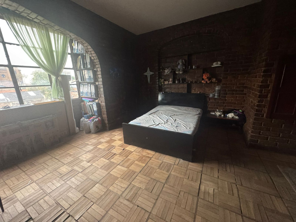 Casa en venta en Las Cruces, Bogotá · foto 3 de 16