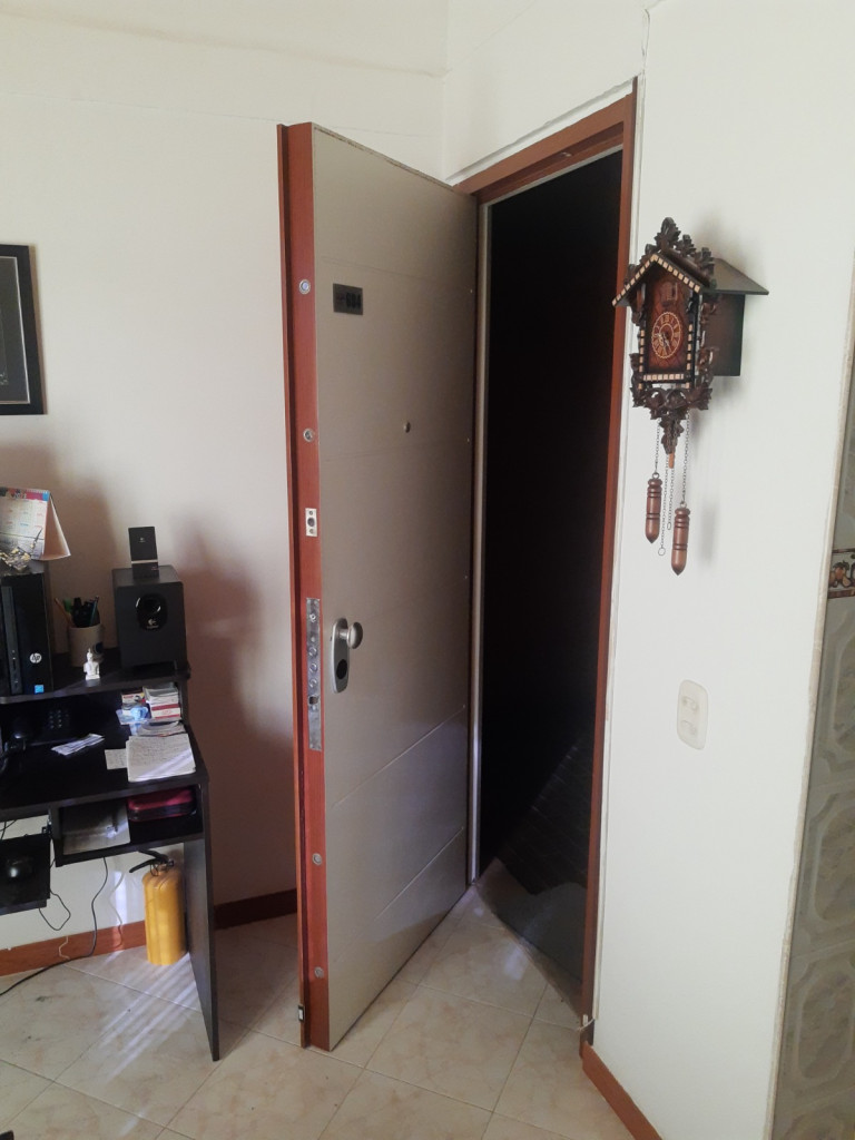 Apartamento en venta en El Oasis, Bogotá · foto 2 de 14