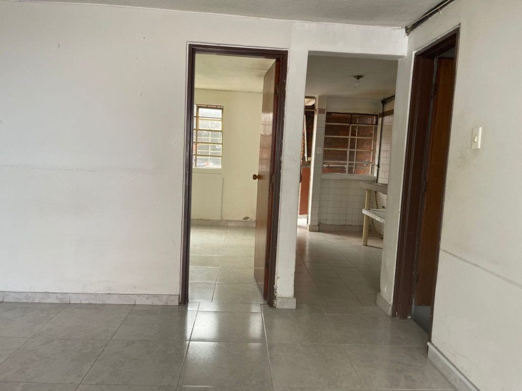 Casa en venta en San Jose, Bogotá · foto 3 de 14