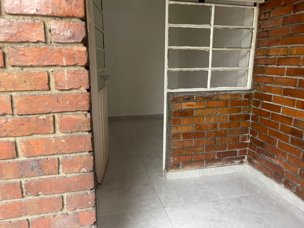 Casa en venta en San Jose, Bogotá · foto 5 de 14