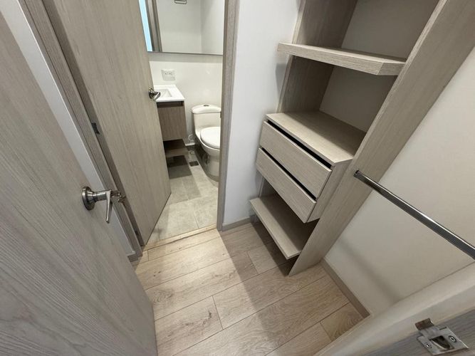 Apartamento de 2 alcobas en arriendo en Belvedere, Bello, 48 m² · foto 11 de 18