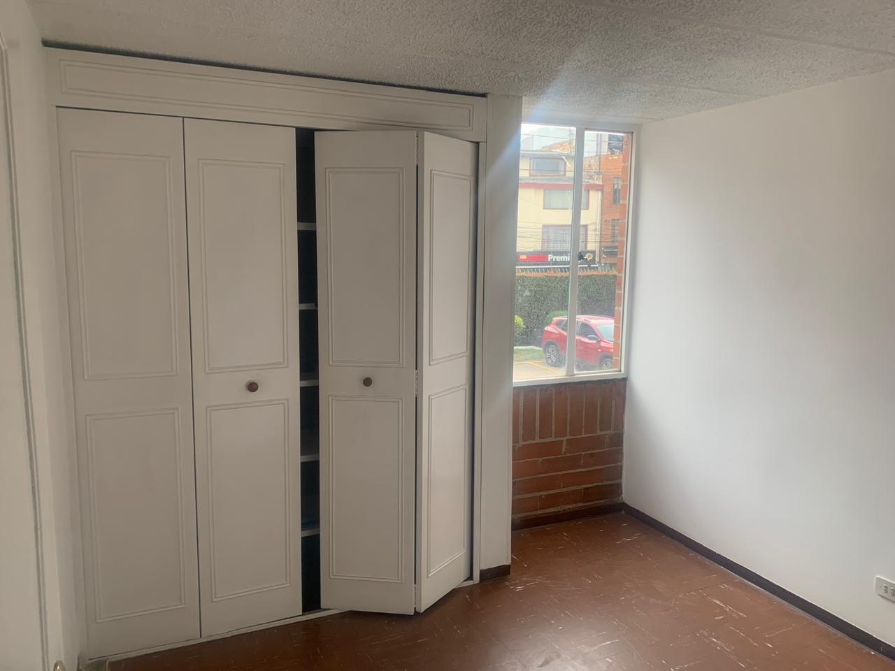 Casa en venta en Portales Del Norte, Bogotá · foto 10 de 12