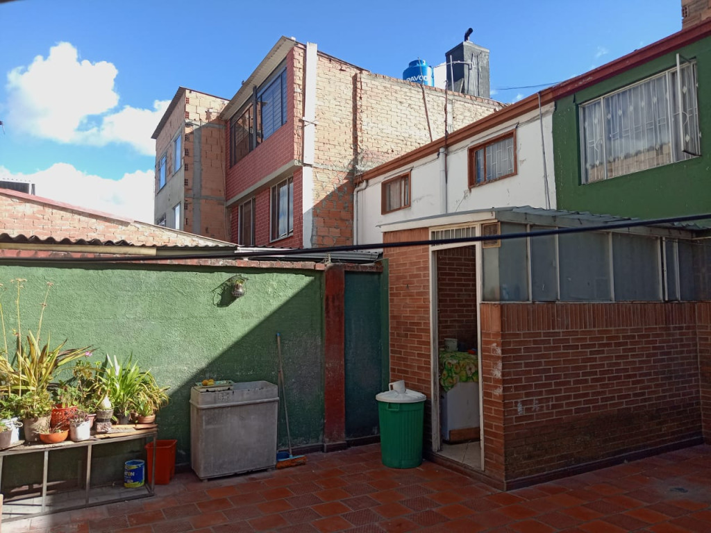 Casa en venta en Quiroga Sur, Bogotá · foto 11 de 24