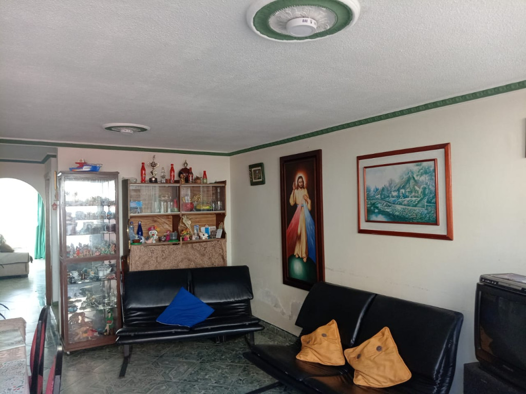 Casa en venta en Quiroga Sur, Bogotá · foto 17 de 24