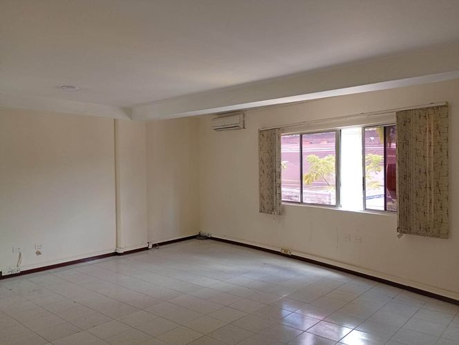 Oficina en venta en Cristo Rey, Medellín, 52 m² · foto 6 de 11