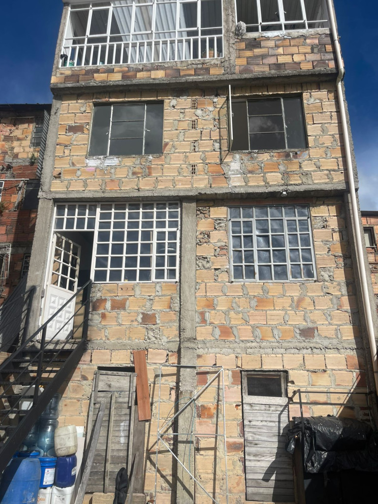 Casa en venta en La Nueva Gloria, Bogotá · foto 3 de 22