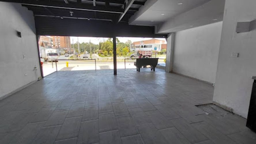 Local en arriendo en San Antonio De Pereira, Rionegro, 80 m² · foto 2 de 20