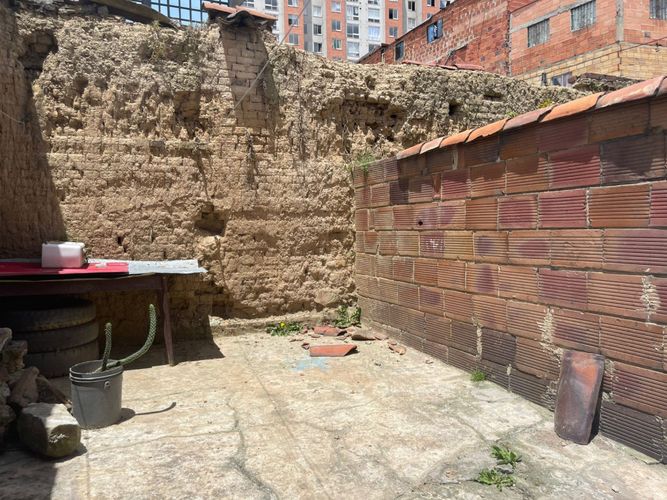 Casa de 7 alcobas en venta en Las Brisas, Bogotá, 448 m² · foto 9 de 15