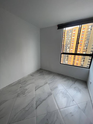 Apartamento en arriendo en Cimarronas, Rionegro · foto 3 de 8