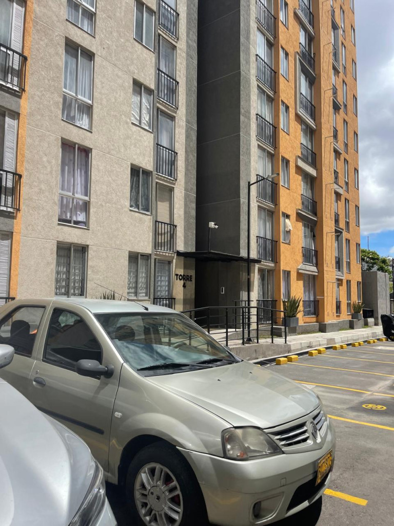 Apartamento en venta en Montebello, Bogotá · foto 2 de 23
