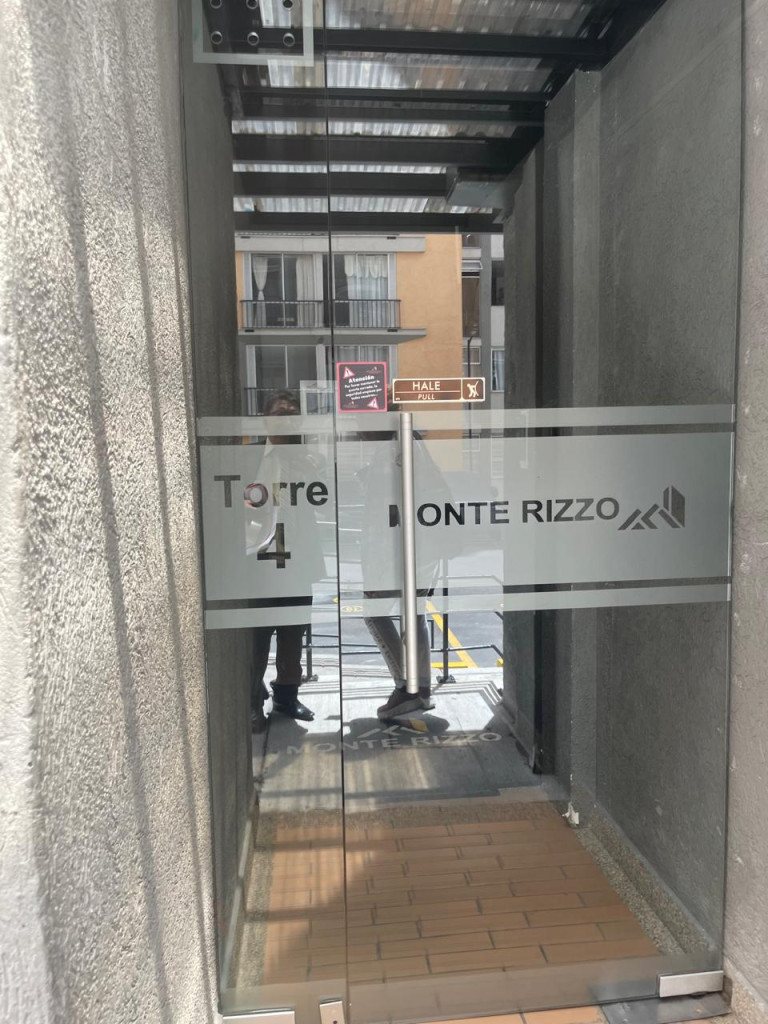 Apartamento en venta en Montebello, Bogotá · foto 3 de 23