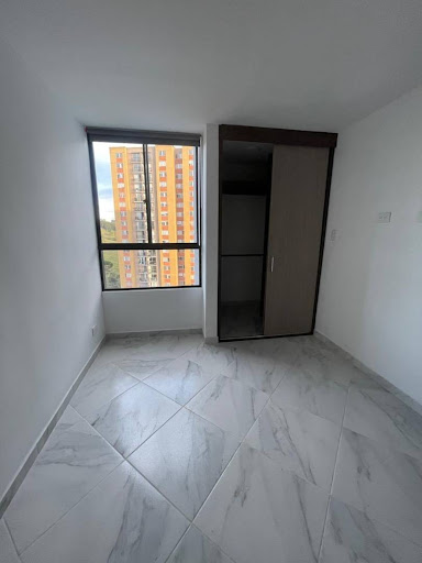 Apartamento en arriendo en Cimarronas, Rionegro · foto 5 de 8