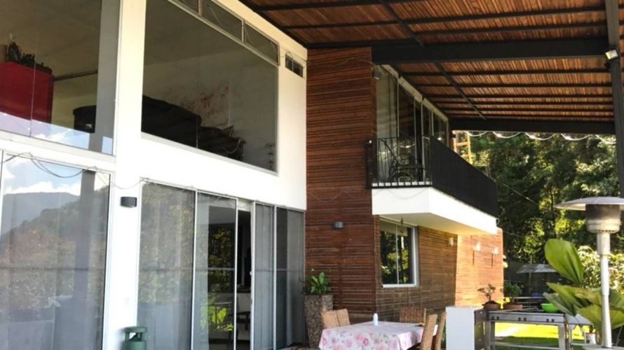 Casa de 8 alcobas en venta en Loma Del Chocho, Envigado, 760 m² · foto 7 de 24
