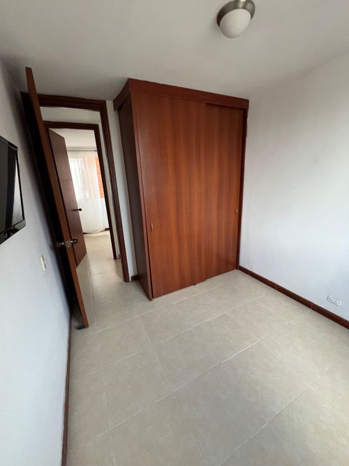 Apartamento de 3 alcobas en venta en Villa De Guadalupe, Cali, 60 m² · foto 3 de 15