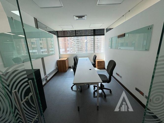 Oficina en arriendo en Ciudad Del Río, Medellín, 509 m² · foto 10 de 24