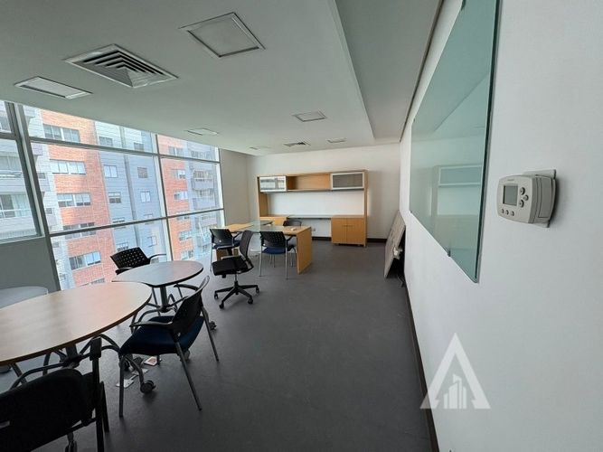 Oficina en arriendo en Ciudad Del Río, Medellín, 509 m² · foto 12 de 24