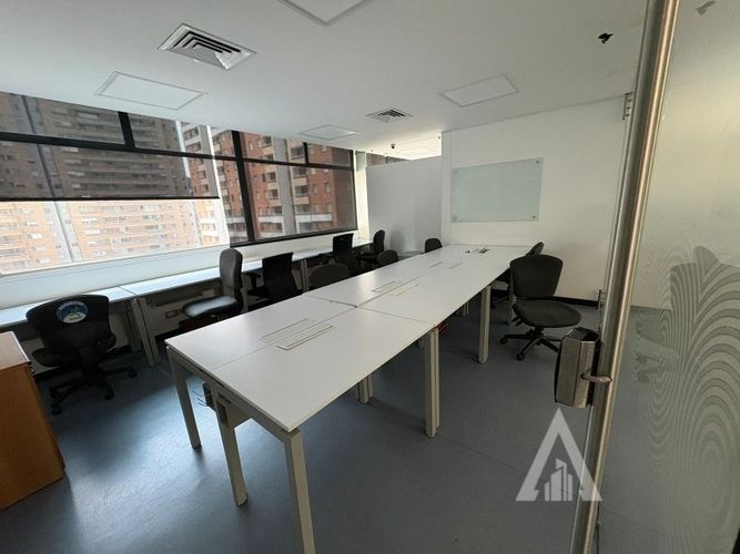 Oficina en arriendo en Ciudad Del Río, Medellín, 509 m² · foto 13 de 24