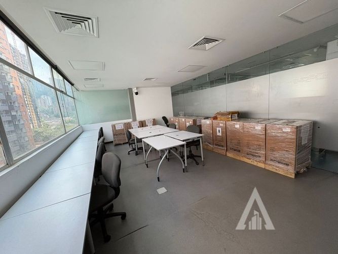 Oficina en arriendo en Ciudad Del Río, Medellín, 509 m² · foto 15 de 24