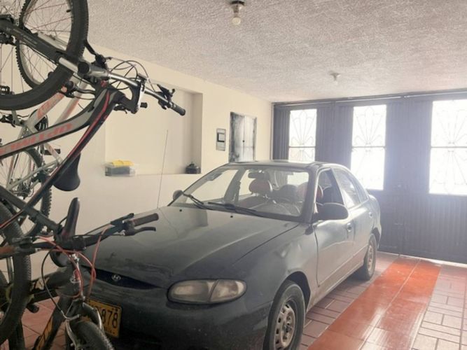 Casa de 3 alcobas en venta en Ciudad Salitre, Bogotá, 313 m² · foto 5 de 23