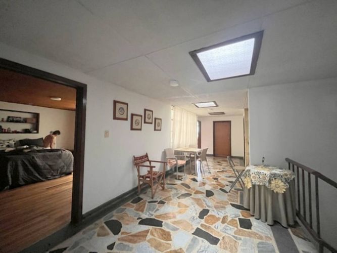 Casa de 3 alcobas en venta en Ciudad Salitre, Bogotá, 313 m² · foto 6 de 23