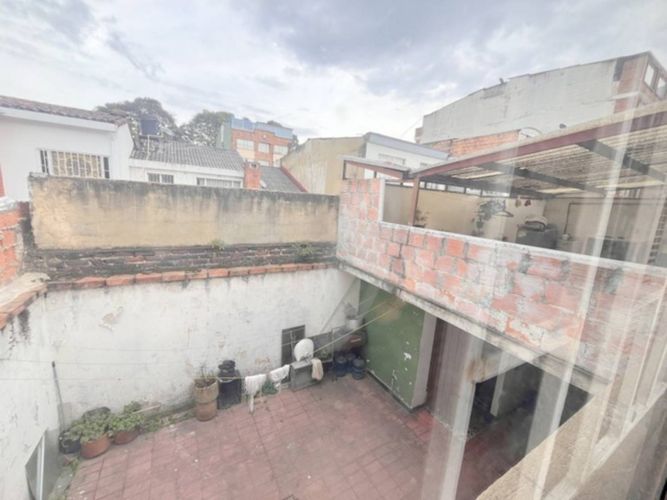 Casa de 3 alcobas en venta en Ciudad Salitre, Bogotá, 313 m² · foto 15 de 23