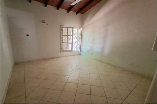 Vendo casa en Sajonia, a metros de la Avda. Colón - foto 5