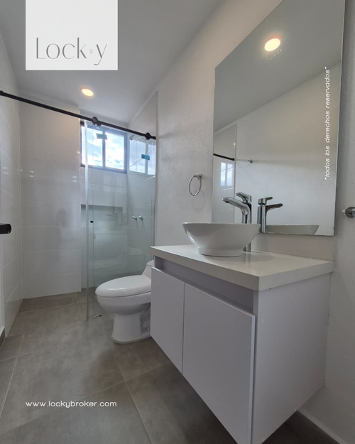Casa de 4 alcobas en venta en El Porvenir, Rionegro, 220 m² · foto 15 de 24