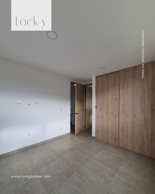 Casa de 4 alcobas en venta en El Porvenir, Rionegro, 220 m² · foto 18 de 24