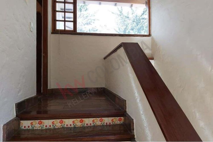 Casa de 5 alcobas en venta en Sotileza, Bogotá, 350 m² · foto 11 de 24