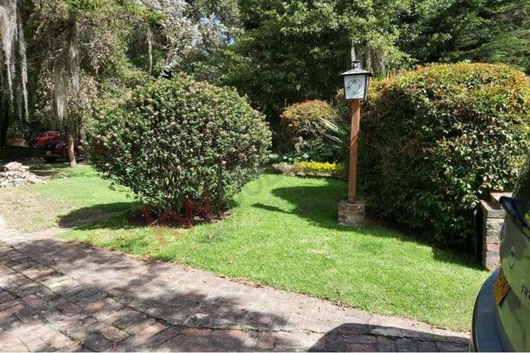 Casa de 5 alcobas en venta en Sotileza, Bogotá, 350 m² · foto 18 de 24