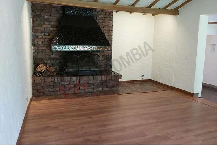 Casa de 5 alcobas en venta en Sotileza, Bogotá, 350 m² · foto 20 de 24