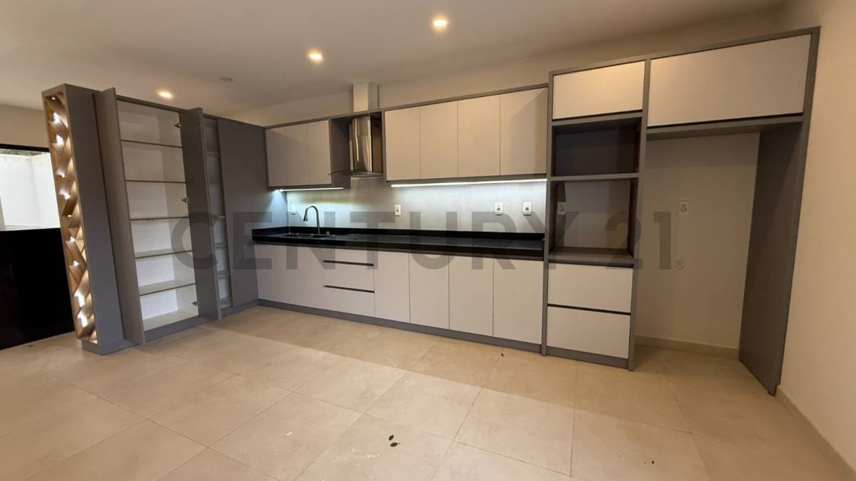 Alquiler de Casa Dúplex en Lambaré, Central — foto 3