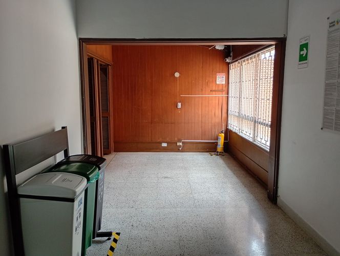 Oficina en arriendo en Laureles, Medellín, 790 m² · foto 2 de 16