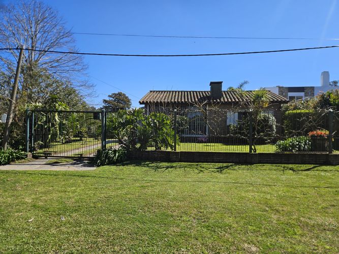 Photo 2 of 30